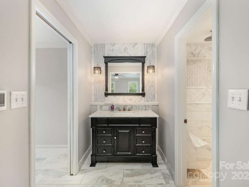 8936 Rittenhouse Circle, Charlotte, NC 28270.  MLS# CAR4248901, YatesRealty ID 8468. 