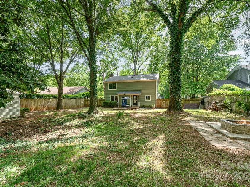 8936 Rittenhouse Circle, Charlotte, NC 28270.  MLS# CAR4248901, YatesRealty ID 8468. 