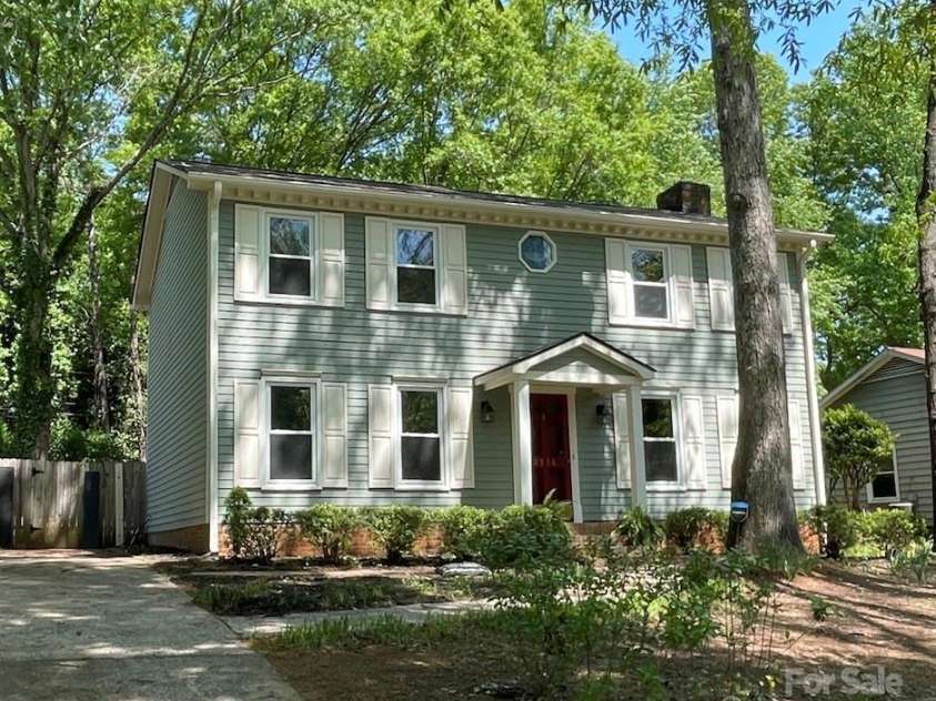 8936 Rittenhouse Circle, Charlotte, NC 28270.  MLS# CAR4248901, YatesRealty ID 8468. Front of house