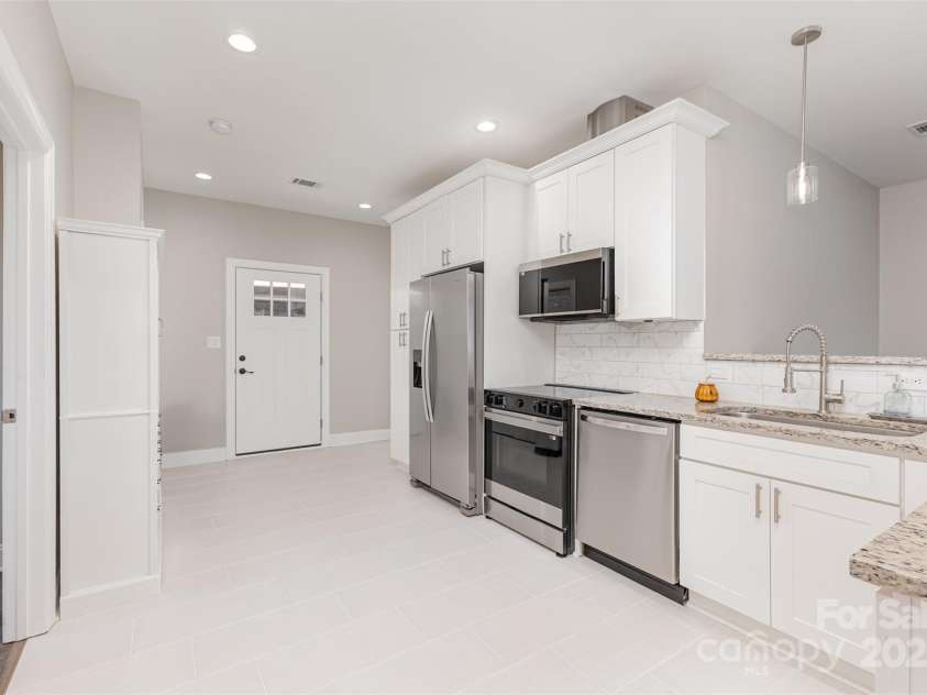 308 Sacco Street, Belmont, NC 28012.  MLS# CAR4318569, YatesRealty ID 847. 