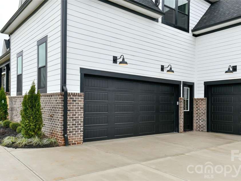 3874 Hickory Highway, Statesville, NC 28677.  MLS# CAR4314870, YatesRealty ID 847. 