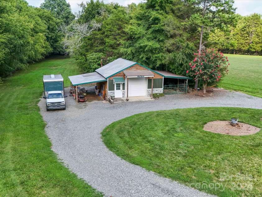 8771 Lower Rocky River Road, Concord, NC 28025.  MLS# CAR4165694, YatesRealty ID 847. 