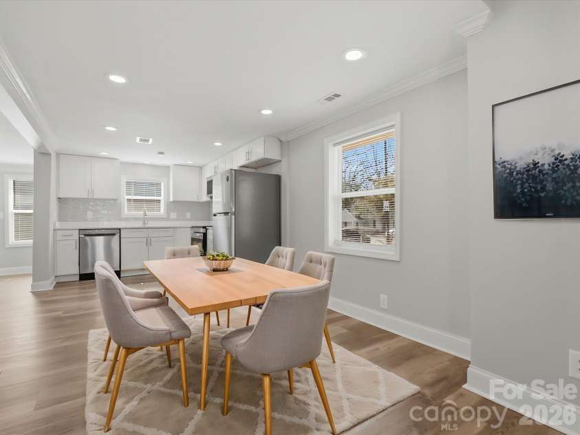 3900 Plainview Road, Charlotte, NC 28208.  MLS# CAR4355687, YatesRealty ID 8471. Virtually Staged