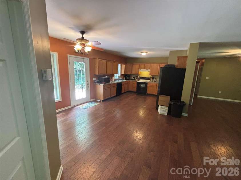 319 Glenn Bridge Road, Arden, NC 28704.  MLS# CAR4387949, YatesRealty ID 8473. 