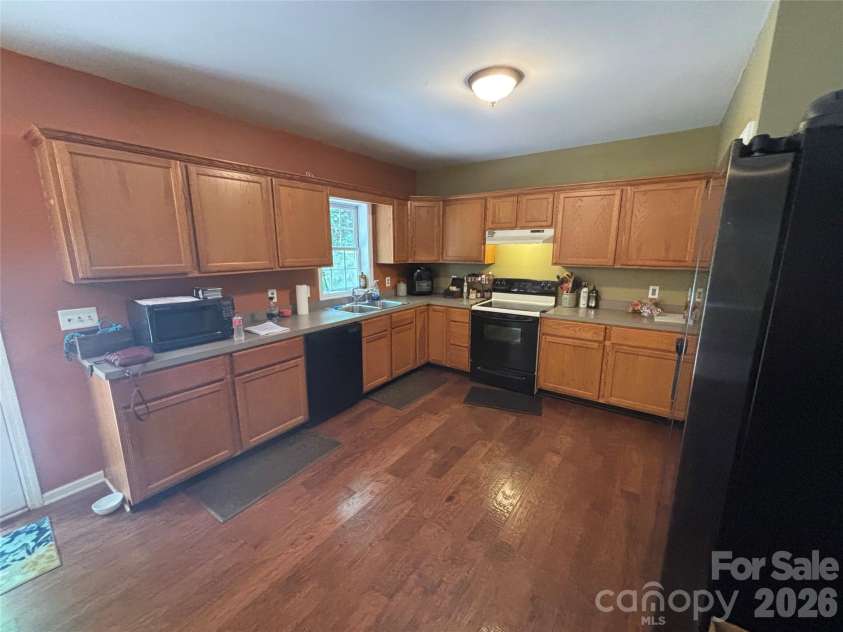 319 Glenn Bridge Road, Arden, NC 28704.  MLS# CAR4387949, YatesRealty ID 8473. 