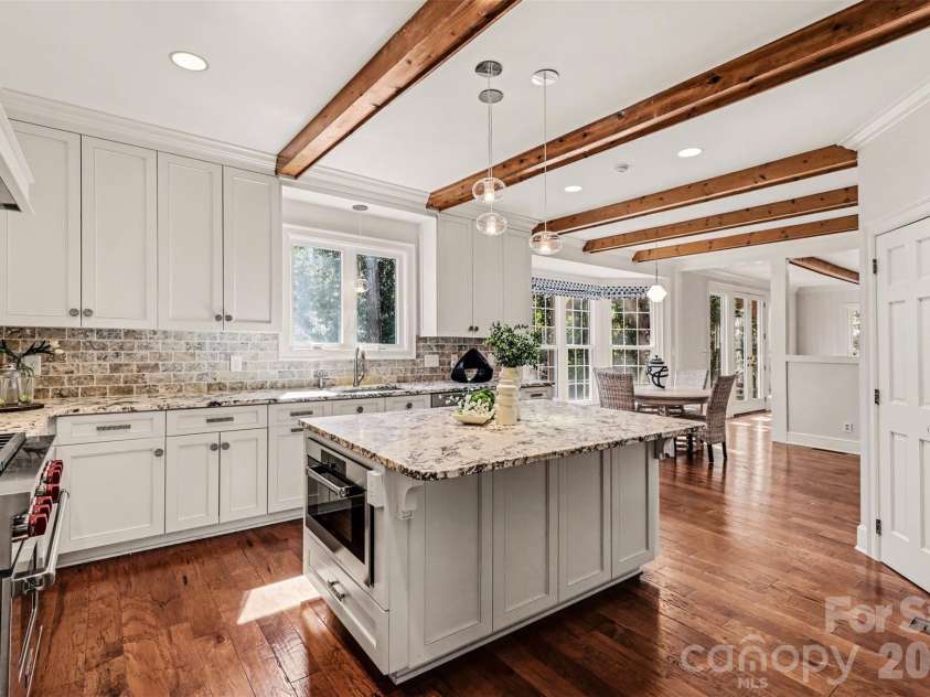 3301 Foxridge Road, Charlotte, NC 28226.  MLS# CAR4357667, YatesRealty ID 8474. 