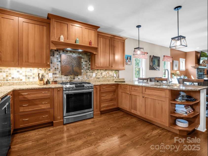 136 Firefly Cove, Lake Lure, NC 28746.  MLS# CAR4247182, YatesRealty ID 8476. 