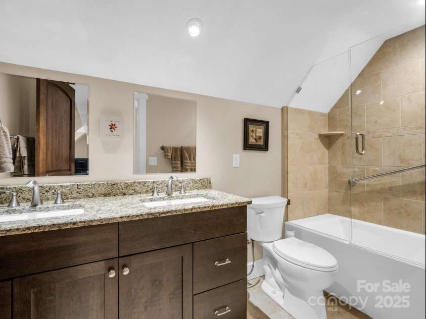 136 Firefly Cove, Lake Lure, NC 28746.  MLS# CAR4247182, YatesRealty ID 8476. 