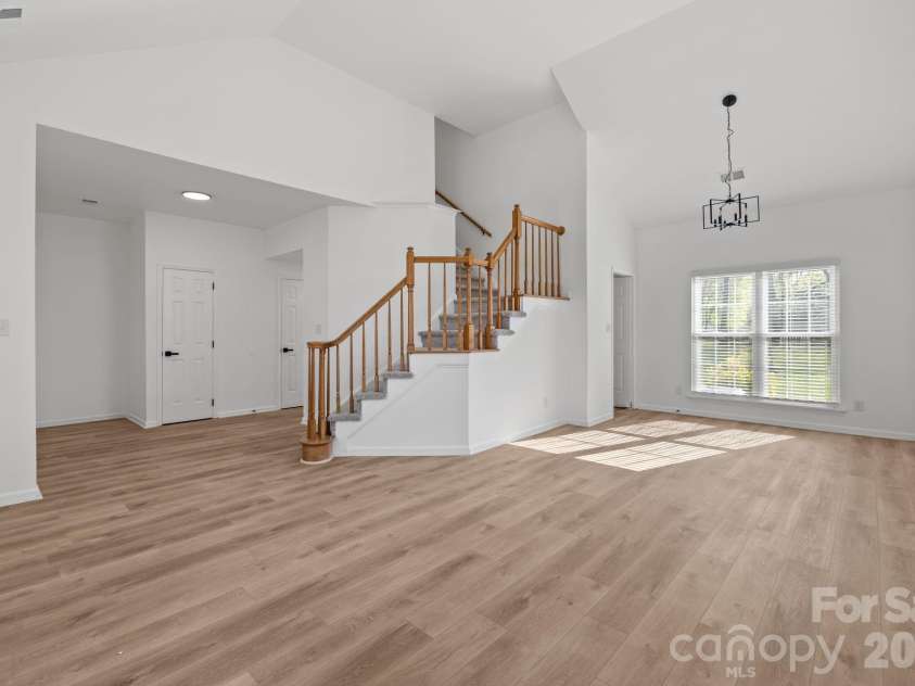 8512 Egerton Drive, Charlotte, NC 28277.  MLS# CAR4360553, YatesRealty ID 8476. 