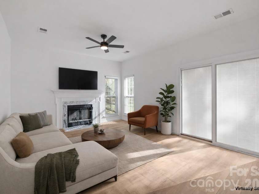 8512 Egerton Drive, Charlotte, NC 28277.  MLS# CAR4360553, YatesRealty ID 8476. 