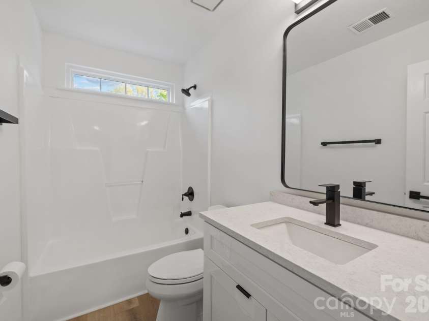 8512 Egerton Drive, Charlotte, NC 28277.  MLS# CAR4360553, YatesRealty ID 8476. 