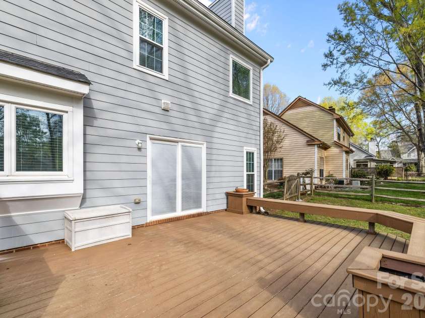 8512 Egerton Drive, Charlotte, NC 28277.  MLS# CAR4360553, YatesRealty ID 8476. 