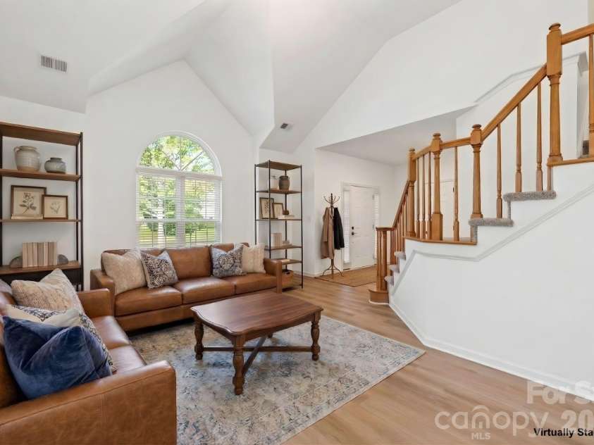 8512 Egerton Drive, Charlotte, NC 28277.  MLS# CAR4360553, YatesRealty ID 8476. 