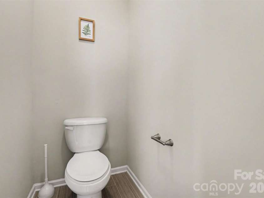 12409 Cranberry Glades Drive, Cornelius, NC 28031.  MLS# CAR4362119, YatesRealty ID 8477. 
