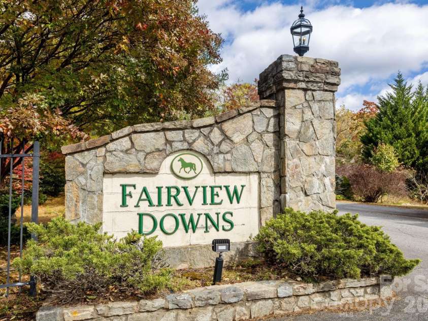 403 Canonero Drive, Fairview, NC 28730.  MLS# CAR4363827, YatesRealty ID 8478. 