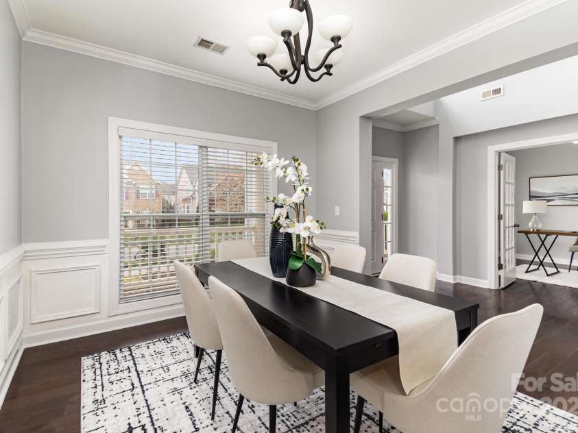 502 Geary Street, Concord, NC 28027.  MLS# CAR4238794, YatesRealty ID 8479. Crown & wainscoting
