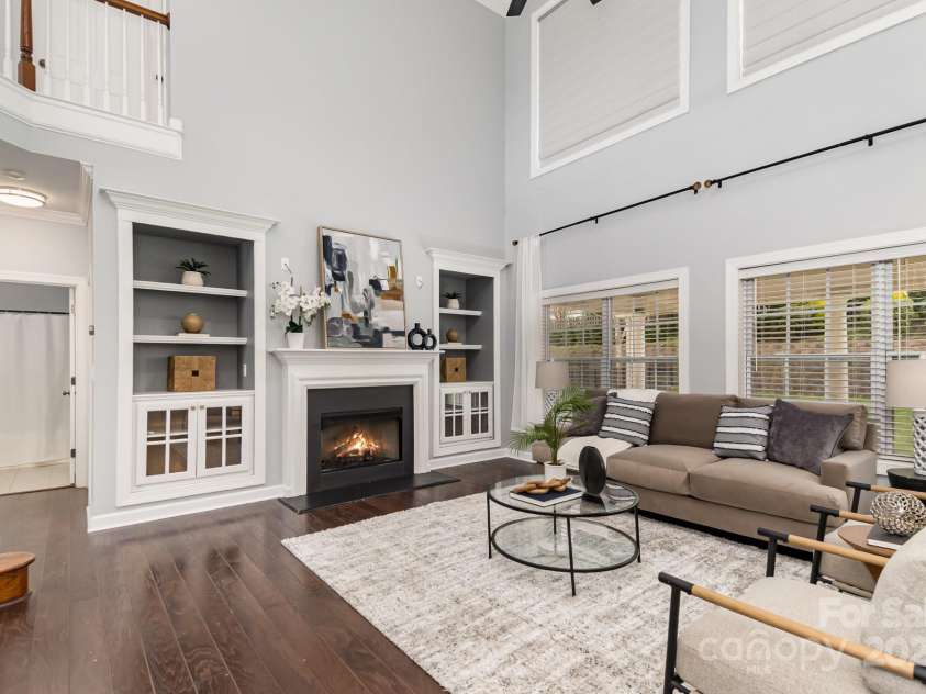 502 Geary Street, Concord, NC 28027.  MLS# CAR4238794, YatesRealty ID 8479. Large 2-story LR
