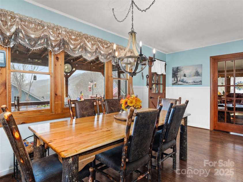 790 Country Club Drive, Canton, NC 28716.  MLS# CAR4324619, YatesRealty ID 848. 