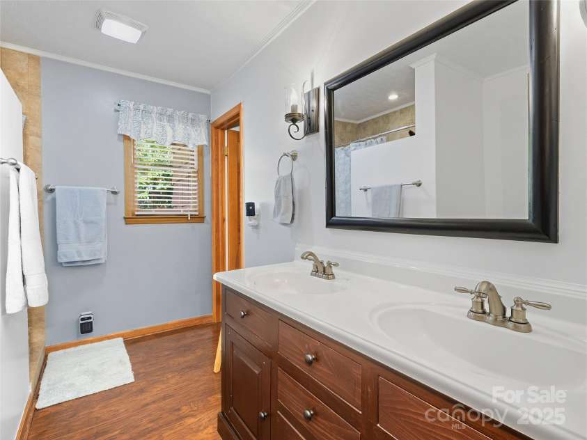 790 Country Club Drive, Canton, NC 28716.  MLS# CAR4324619, YatesRealty ID 848. 