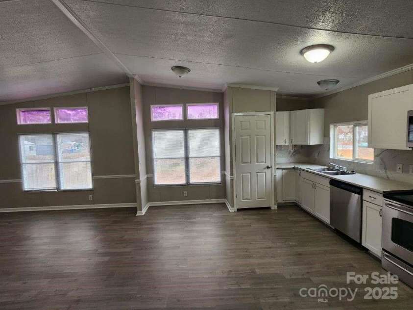 16781 Sanders Circle, Laurinburg, NC 28352.  MLS# CAR4209303, YatesRealty ID 8481. 