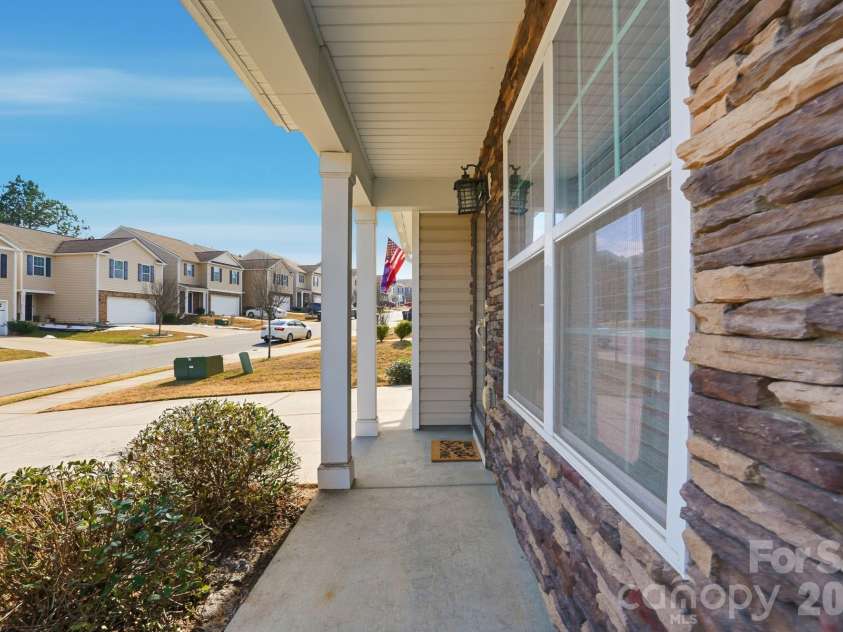 4003 Long Arrow Drive, Concord, NC 28025.  MLS# CAR4343665, YatesRealty ID 8481. 
