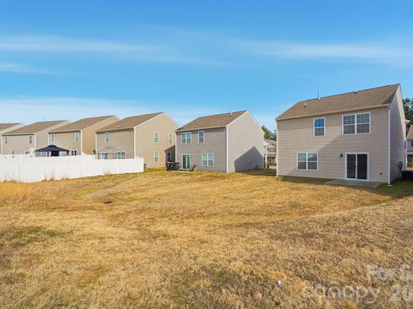 4003 Long Arrow Drive, Concord, NC 28025.  MLS# CAR4343665, YatesRealty ID 8481. 
