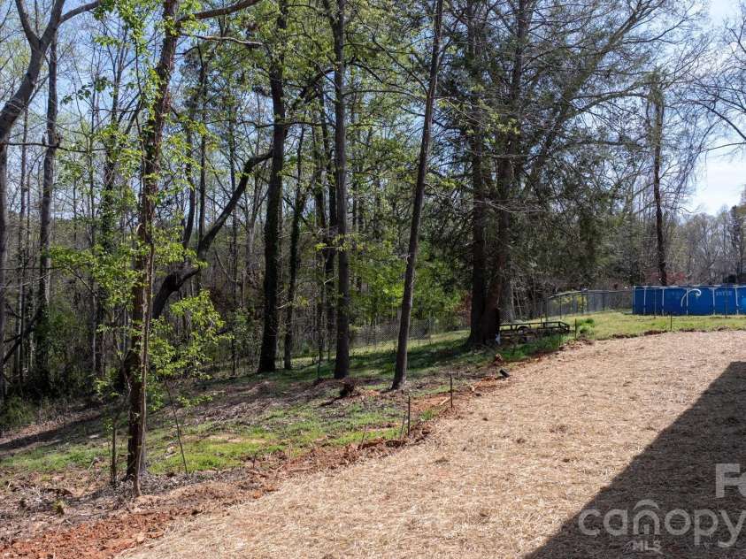 1141 & 1143 12th Street Drive, Hickory, NC 28602.  MLS# CAR4351298, YatesRealty ID 8482. 
