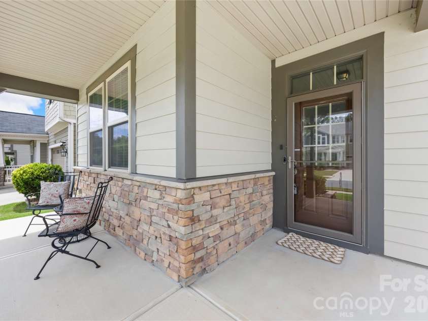 14107 Magnolia Walk Drive, Huntersville, NC 28078.  MLS# CAR4380160, YatesRealty ID 8483. 