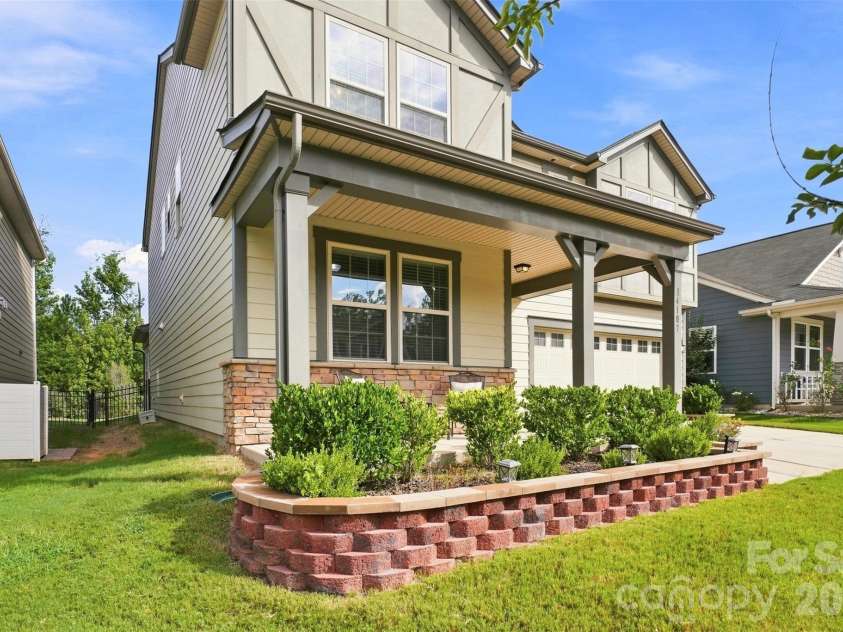 14107 Magnolia Walk Drive, Huntersville, NC 28078.  MLS# CAR4421891, YatesRealty ID 8483. 