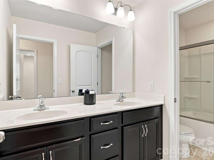 14107 Magnolia Walk Drive, Huntersville, NC 28078.  MLS# CAR4421891, YatesRealty ID 8483. 