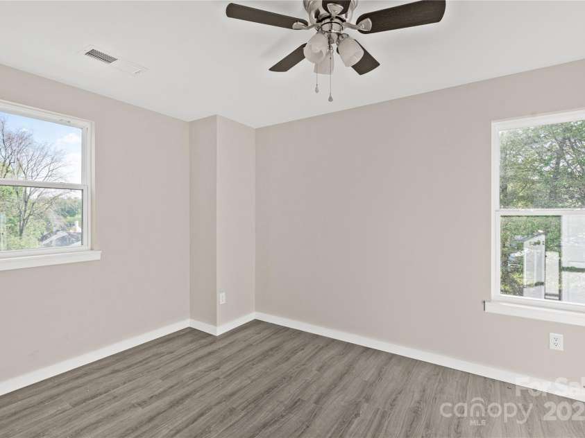 8705 Moody Road, Charlotte, NC 28215.  MLS# CAR4221624, YatesRealty ID 8484. 