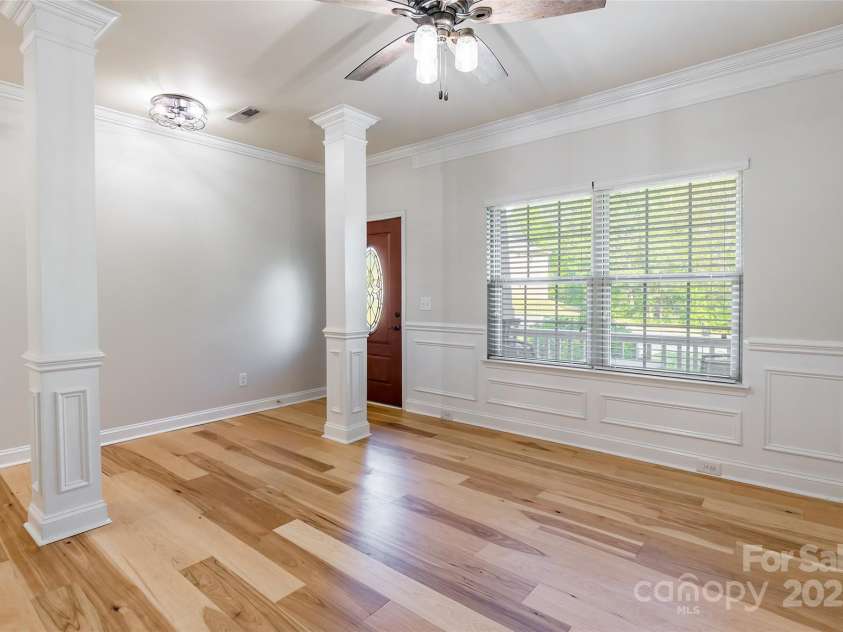 2202 Chickasaw Loop, Rock Hill, SC 29732.  MLS# CAR4248539, YatesRealty ID 8485. 
