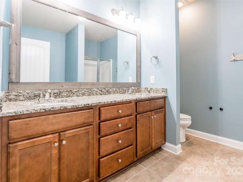 2202 Chickasaw Loop, Rock Hill, SC 29732.  MLS# CAR4248539, YatesRealty ID 8485. 