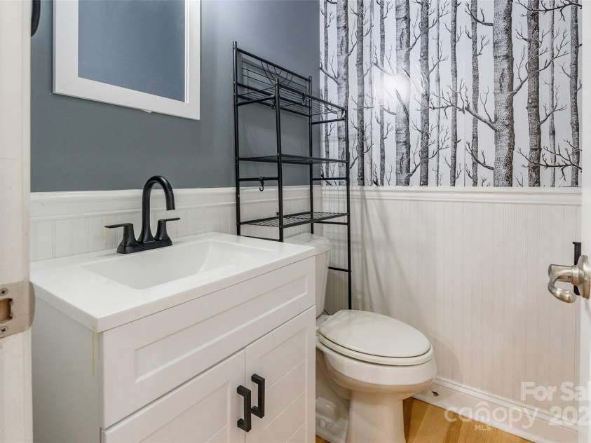 2202 Chickasaw Loop, Rock Hill, SC 29732.  MLS# CAR4248539, YatesRealty ID 8485. 