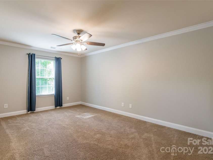 2202 Chickasaw Loop, Rock Hill, SC 29732.  MLS# CAR4248539, YatesRealty ID 8485. 