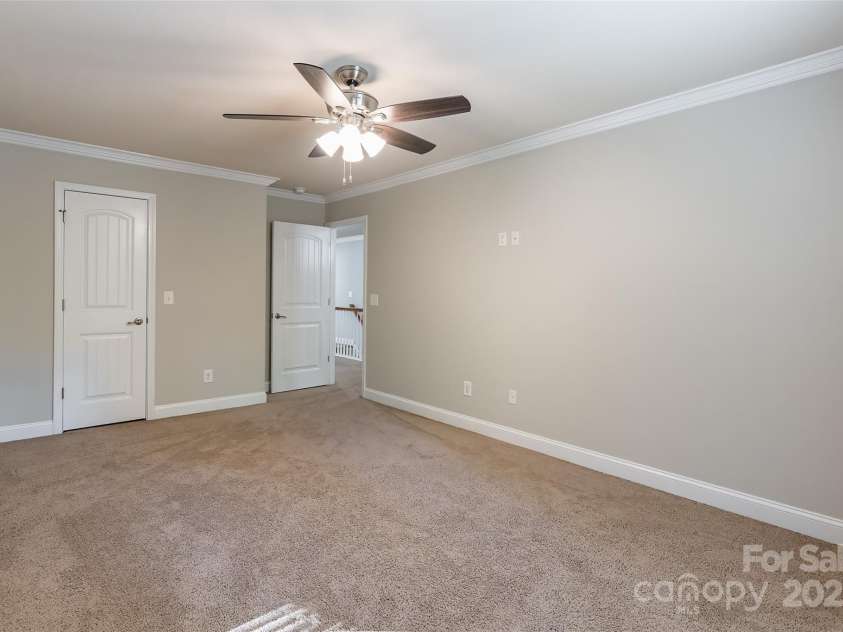 2202 Chickasaw Loop, Rock Hill, SC 29732.  MLS# CAR4248539, YatesRealty ID 8485. 