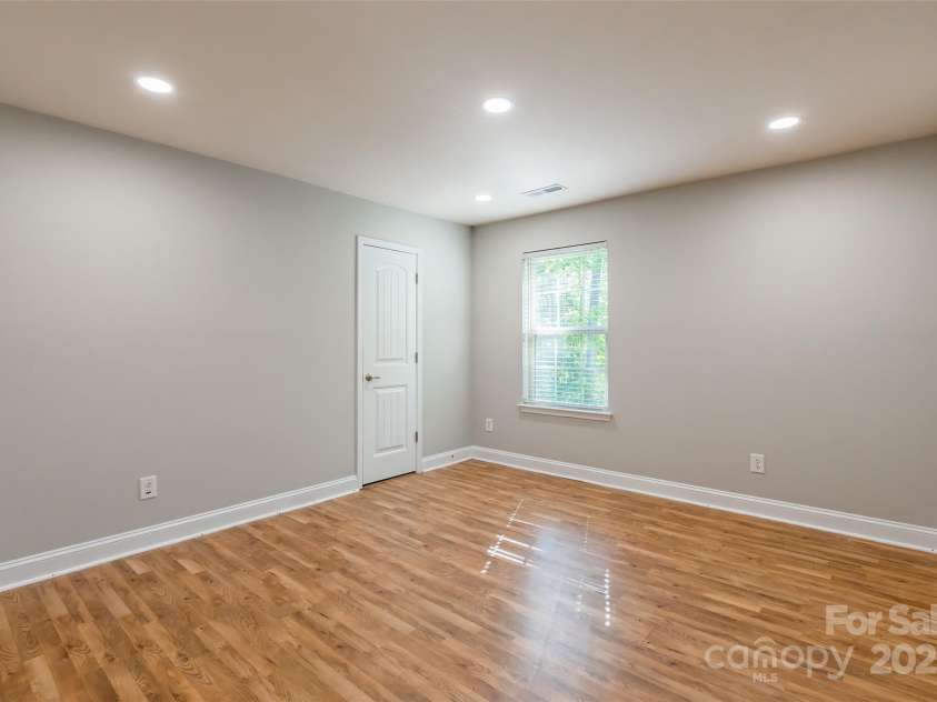 2202 Chickasaw Loop, Rock Hill, SC 29732.  MLS# CAR4248539, YatesRealty ID 8485. 