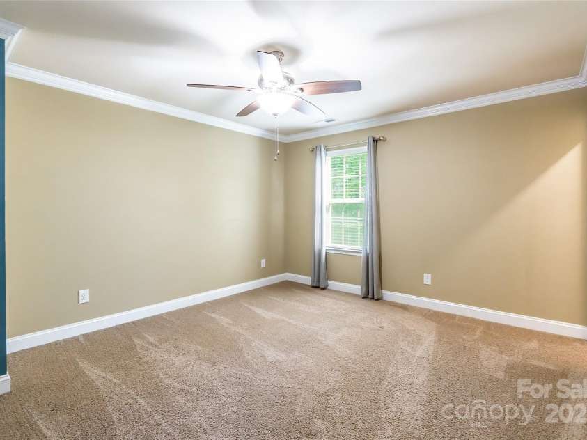 2202 Chickasaw Loop, Rock Hill, SC 29732.  MLS# CAR4248539, YatesRealty ID 8485. 
