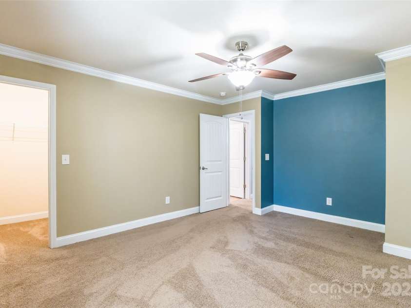 2202 Chickasaw Loop, Rock Hill, SC 29732.  MLS# CAR4248539, YatesRealty ID 8485. 