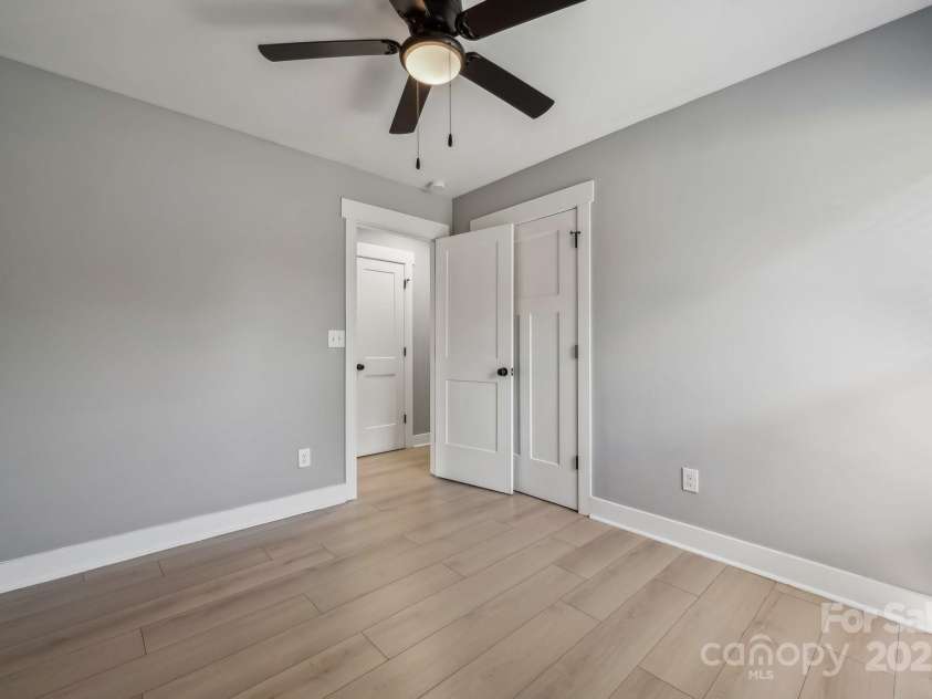 500 Dedmon Drive, Charlotte, NC 28216.  MLS# CAR4247974, YatesRealty ID 8486. Third Guest Bedroom