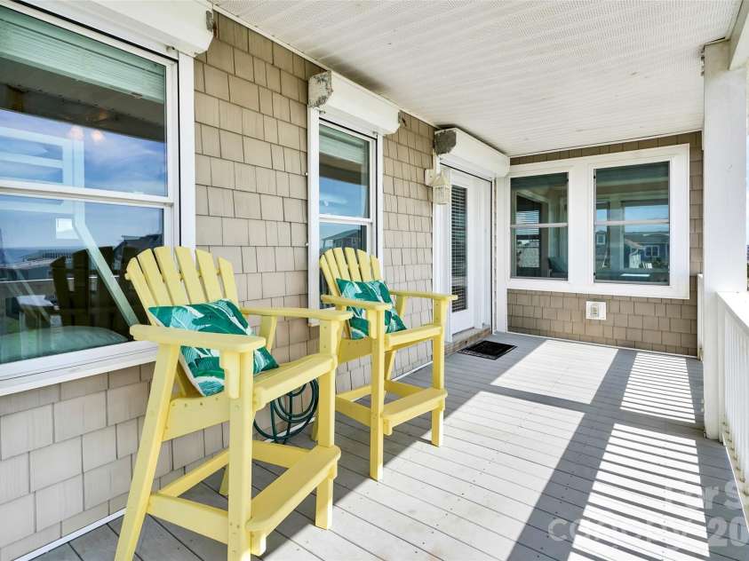 1018 Dolphin Drive, Oak Island, NC 28465.  MLS# CAR4355087, YatesRealty ID 8487. 