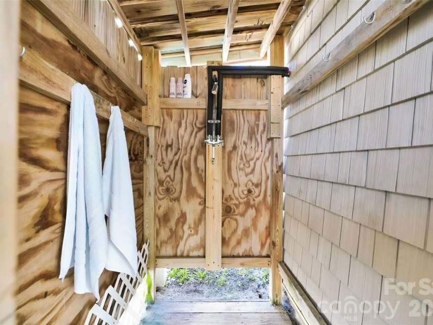 1018 Dolphin Drive, Oak Island, NC 28465.  MLS# CAR4355087, YatesRealty ID 8487. 