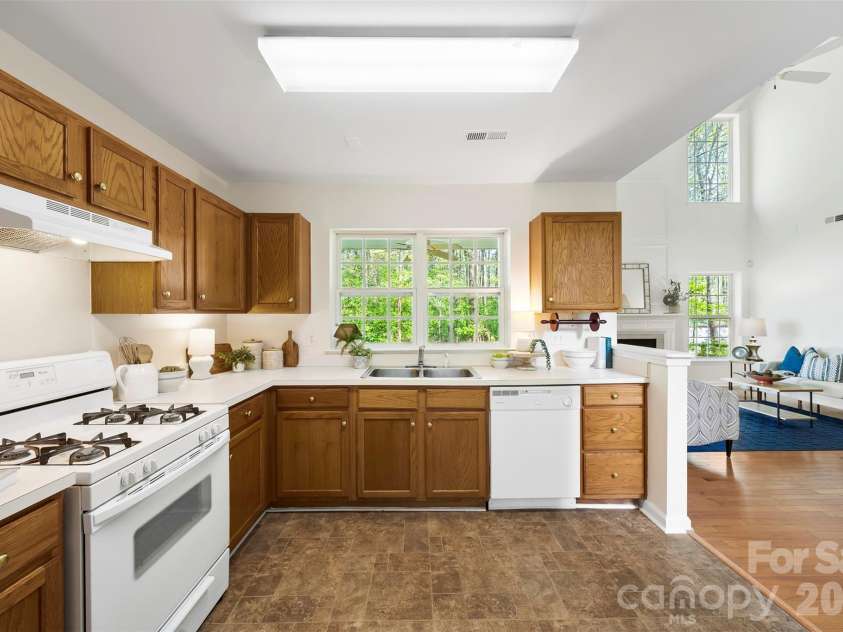 1415 Deer Forest Drive, Indian Land, SC 29707.  MLS# CAR4364452, YatesRealty ID 8488. Spacious kitchen that flows nicely into family room