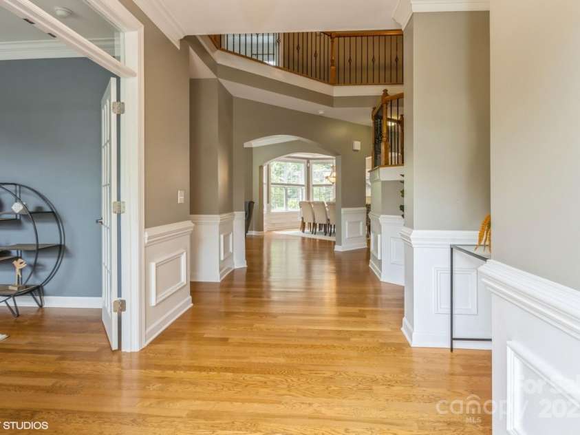 10012 Royal Colony Drive, Waxhaw, NC 28173.  MLS# CAR4250222, YatesRealty ID 8489. 