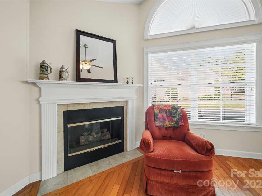 248 Lone Oak Circle, Rock Hill, SC 29732.  MLS# CAR4310437, YatesRealty ID 8489. Den
