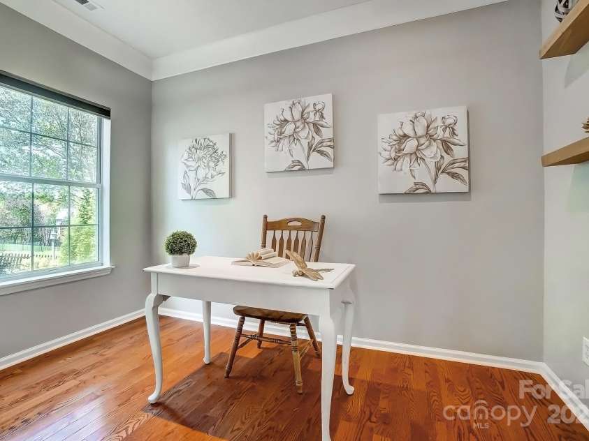 6519 Summertree Lane, Charlotte, NC 28270.  MLS# CAR4241201, YatesRealty ID 8490. 