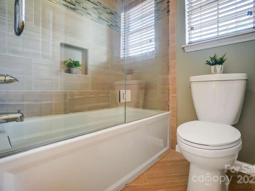6519 Summertree Lane, Charlotte, NC 28270.  MLS# CAR4241201, YatesRealty ID 8490. 