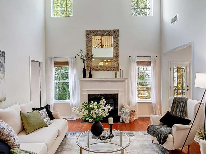 6519 Summertree Lane, Charlotte, NC 28270.  MLS# CAR4241201, YatesRealty ID 8490. 