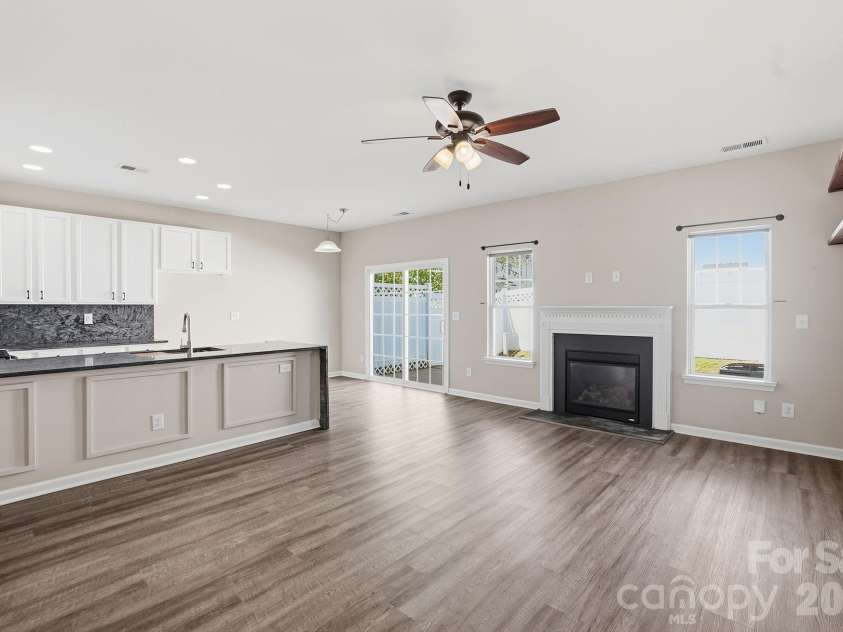2095 Shady Pond Drive, Clover, SC 29710.  MLS# CAR4363170, YatesRealty ID 8492. Open concept living area