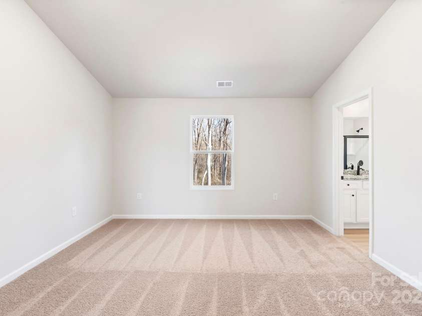 3430 Saddlebred Drive, Gastonia, NC 28052.  MLS# CAR4226155, YatesRealty ID 8493. 